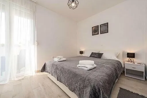 Ane 公寓 扎达尔